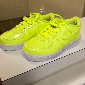Brand new toddler unisex Nike Air Force 9c